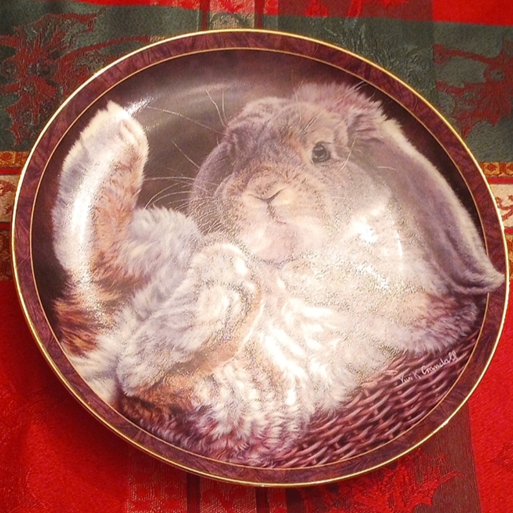 Bunny Plate, Easter Art Decorations, The Bradford Exchange 1997  "Footloose"